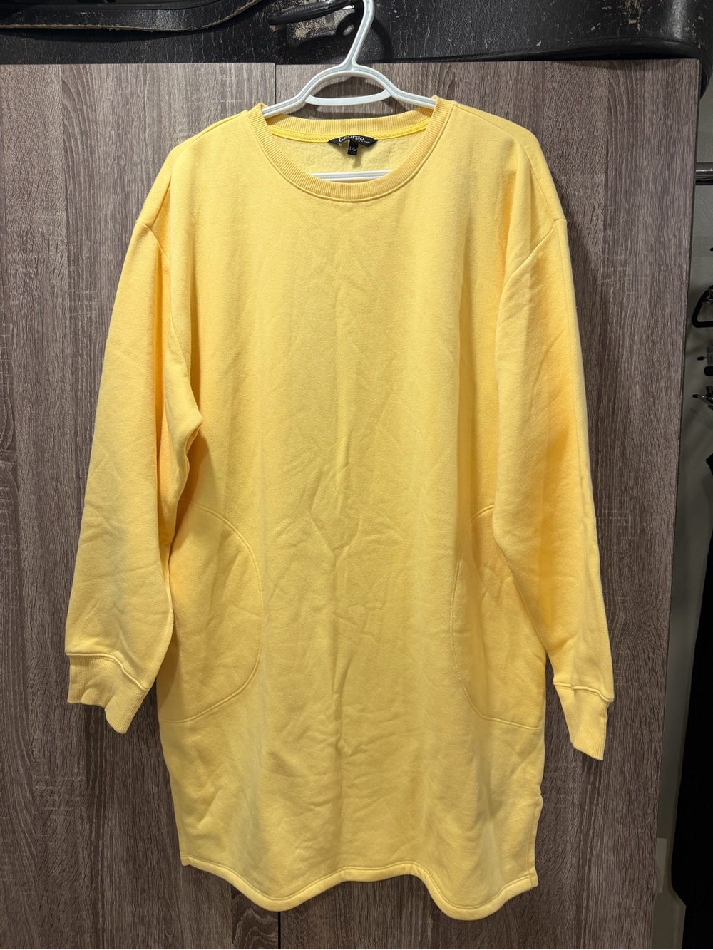 George Soft Yellow Crewneck Pullover Sweater/Pajama dress size Large